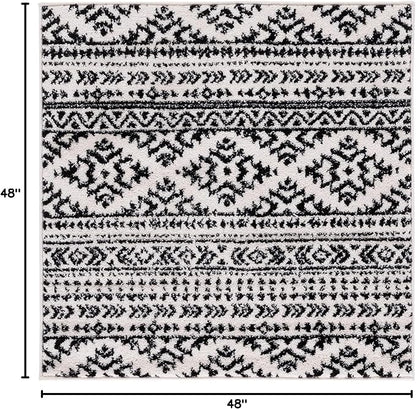 SAFAVIEH Tulum Collection Area Rug - 4' Square, Ivory & Black, Moroccan Boho Tribal Design, Non-Shedding & Easy to Clean, Ideal for Living Room, Bedroom, Dining Space (TUL272B)
