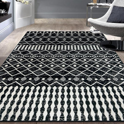 Rugshop Boho Black and White Tribal Area Rug – Geometric Diamond and Stripe Pattern Carpet for Living Room, Bedroom, or Entryway – Soft Modern Bohemian Floor Décor 5' x 7' Black