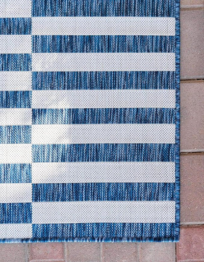 Unique Loom Outdoor Striped Collection Area Rug - Striped (4' 1" x 6' 1" Rectangle, Blue/Ivory)