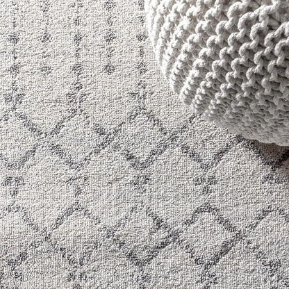 JONATHAN Y Boho Vintage Diamond Cream/Gray Square Area Rug 6X6 ft, Moroccan Hype for Living Room, Bedroom, Kitchen, Office, Easy-Cleaning, High Traffic, Pet-Friendly, Non-Shedding (MOH101B-6SQ)