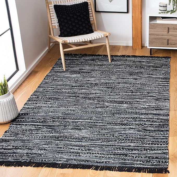 SAFAVIEH Rag Rug Collection Area Rug - 5' x 8', Black, Handmade Boho Stripe Cotton, Ideal for High Traffic Areas in Living Room, Bedroom (RAR121Z)