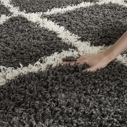 SAFAVIEH Dallas Shag Collection X-Large Area Rug - 11' x 15', Dark Grey & Ivory, Trellis Design, Non-Shedding & Easy Care, 1.5-inch Thick Ideal for High Traffic Areas in Living Room, Bedroom (SGD257A)