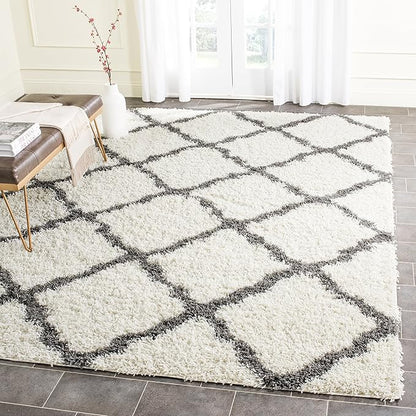 SAFAVIEH Dallas Shag Collection Area Rug - 6' Square, Ivory & Dark Grey, Trellis Design, Non-Shedding & Easy Care, 1.5-inch Thick Ideal for High Traffic Areas in Living Room, Bedroom (SGD257H)