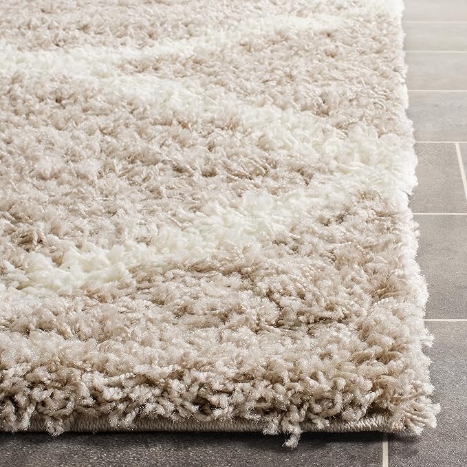 SAFAVIEH Dallas Shag Collection Runner Rug - 2'3" x 20', Beige & Ivory, Trellis Design, Non-Shedding & Easy Care, 1.5-inch Thick Ideal for High Traffic Areas in Living Room, Bedroom (SGD257D)