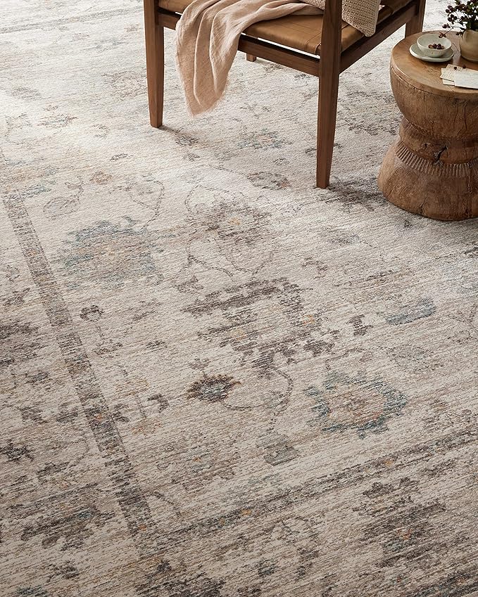 Loloi Magnolia Home by Joanna Gaines Millie Collection MIE-01 Silver/Dove 7'-10" x 7'-10", .25" Pile Height, Round Area Rug