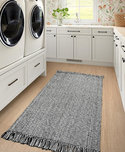 Collive Washable Area Rug 3' x 5', Modern Woven Kitchen Rugs, Black/Cream Braided Cotton Rug Indoor Door Mat Throw Carpet for Entryway Living Room Nursery Mudroom Laundry Room