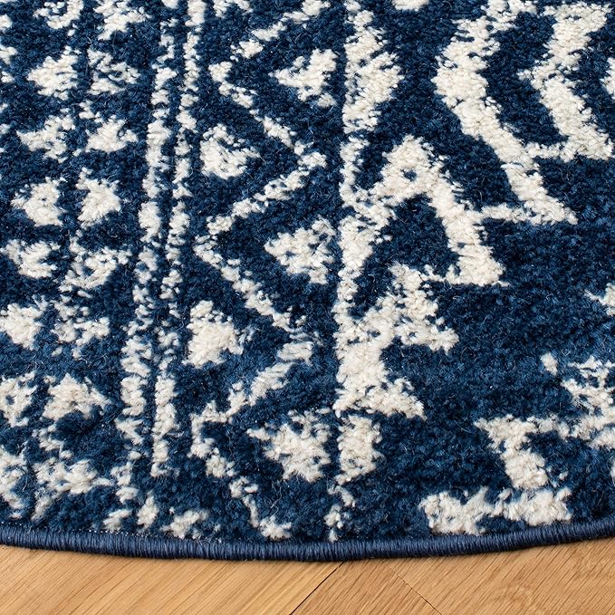SAFAVIEH Tulum Collection Area Rug - 9' Round, Navy & Ivory, Moroccan Boho Tribal Design, Non-Shedding & Easy to Clean, Ideal for Living Room, Bedroom, Dining Space (TUL272N)
