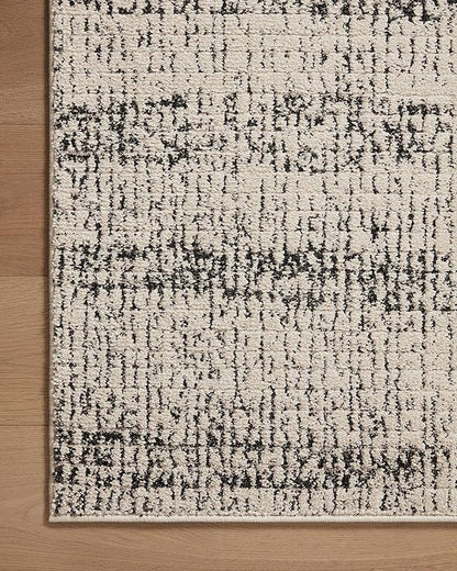 Loloi Darby Collection DAR-02 Oatmeal/Charcoal 2'-7" x 8'-0" Runner Rug