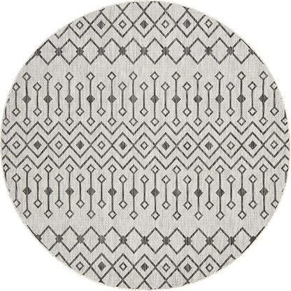 Unique Loom Outdoor Trellis Collection Area Rug - Tribal Trellis (7' 10" Round, Gray/ Black)