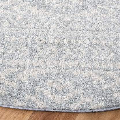 SAFAVIEH Tulum Collection Area Rug - 5' Round, Light Grey & Ivory, Moroccan Boho Tribal Design, Non-Shedding & Easy to Clean, Ideal for Living Room, Bedroom, Dining Space (TUL272F)