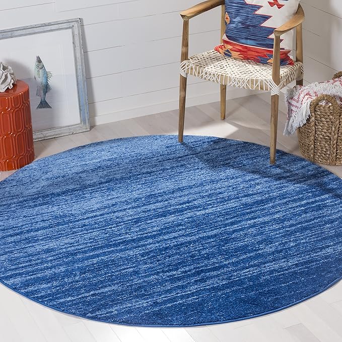 SAFAVIEH Adirondack Collection Area Rug - 9' Round, Light Blue & Dark Blue, Modern Ombre Design, Non Shedding & Easy to Clean, Ideal for Living Room, Bedroom, Office, Dining Space (ADR113F)