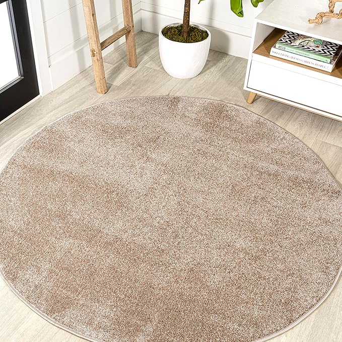 JONATHAN Y Haze Solid Low-Pile Beige 4' Round Indoor Area Rug, Coastal,Bohemian,Minimalist,Classic, Easy-Cleaning for Living Room,Bedroom,Kitchen,Pet Friendly,Non-Shedding (SEU100G-4R)