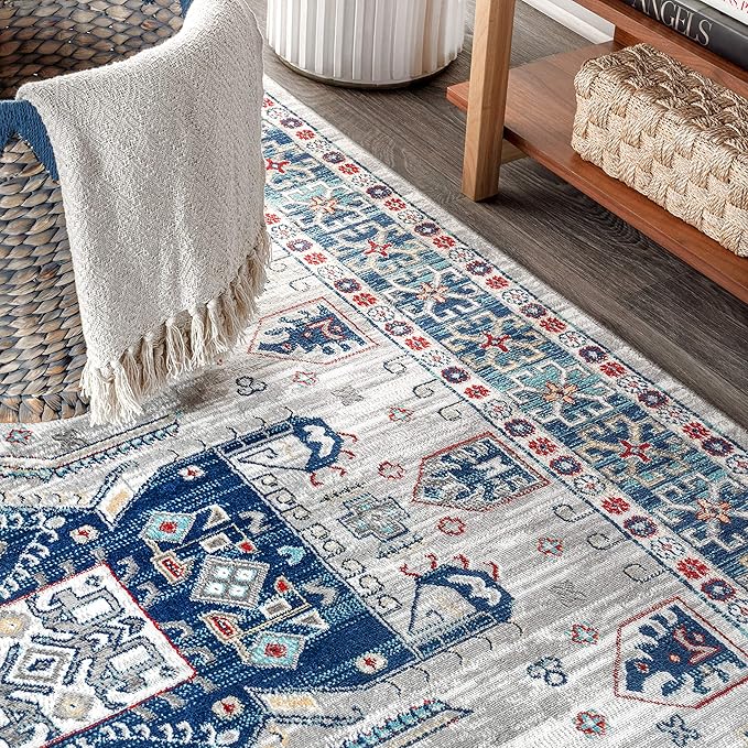 JONATHAN Y Modern Vintage Medallion Blue/Light Grey Indoor Area Rug, 3x5, Country, Floral, Easy-Cleaning for Living Room, Bedroom, Kitchen, Pet Friendly, Non-Shedding (MDP108A-3)