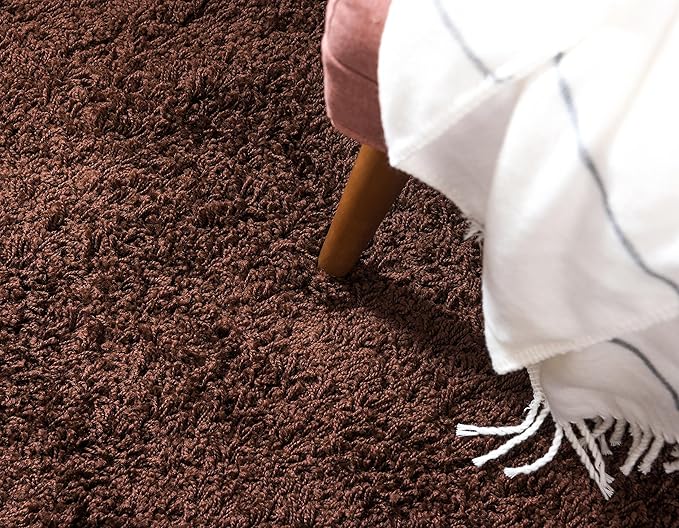 Unique Loom Solid Shag Collection Area Rug (2' 6" x 13' 1" Runner, Chocolate Brown)