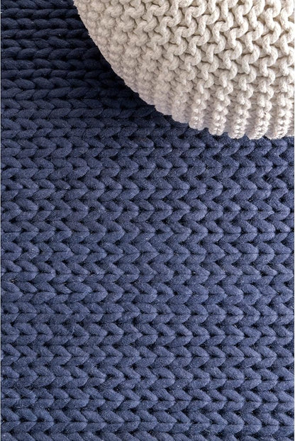 nuLOOM 3x5 Penelope Wool Braided Handmade Area Rug, Navy, Solid Rustic Farmhouse Style, For Bedroom, Living Room, Hallway, Entryway