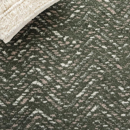 SAFAVIEH Adirondack Collection Area Rug - 3' x 5', Dark Green & Ivory, Chevron Design, Non-Shedding & Easy Care, Ideal for High Traffic Areas in Living Room, Bedroom, Dining (ADR104Y-3)