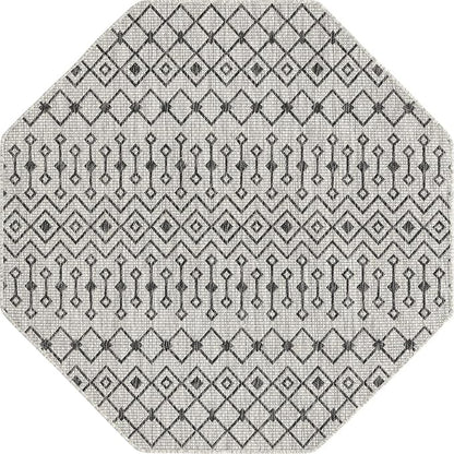 Unique Loom Outdoor Trellis Collection Area Rug - Tribal Trellis (5' 3" Octagon, Gray/ Black)