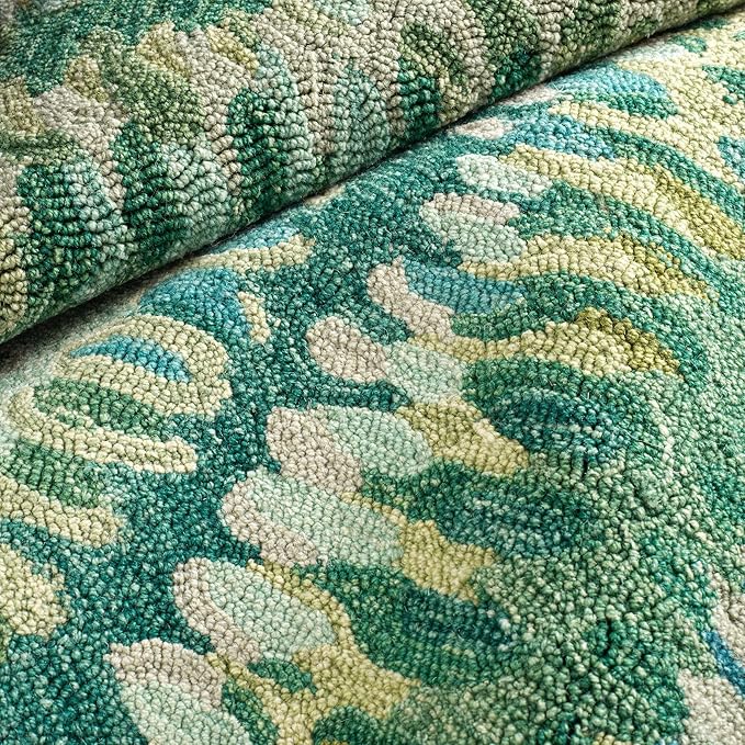 Dash and Albert Paint Chip Wool Area Rug - 2' x 3' Moss Graphic Hand Micro Hooked Accent Rug - Durable, High Traffic Areas Hallway, Living Room, Stairs