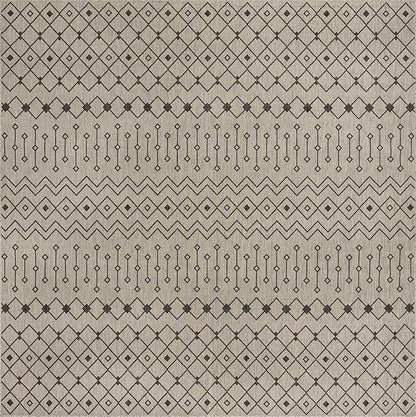 Unique Loom Outdoor Trellis Collection Area Rug - Tribal Trellis (13' Square, Gray/ Black)