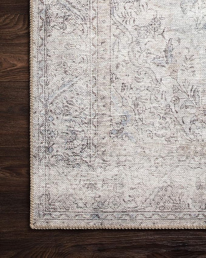 Loloi Loren Collection LQ-04 Silver/Slate 5'-0" x 7'-6" Area Rug