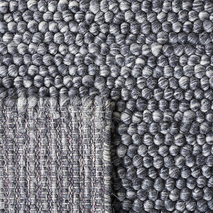 SAFAVIEH Natura Collection Area Rug - 6' Square, Dark Grey, Handmade Wool Blend, Textured Design, Ideal for Living Room, Bedroom, Dining Space (NAT620H)