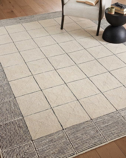 Loloi Chris Loves Julia Francis Collection FRA-02 Cream/Black 5'-0" x 7'-6" Area Rug