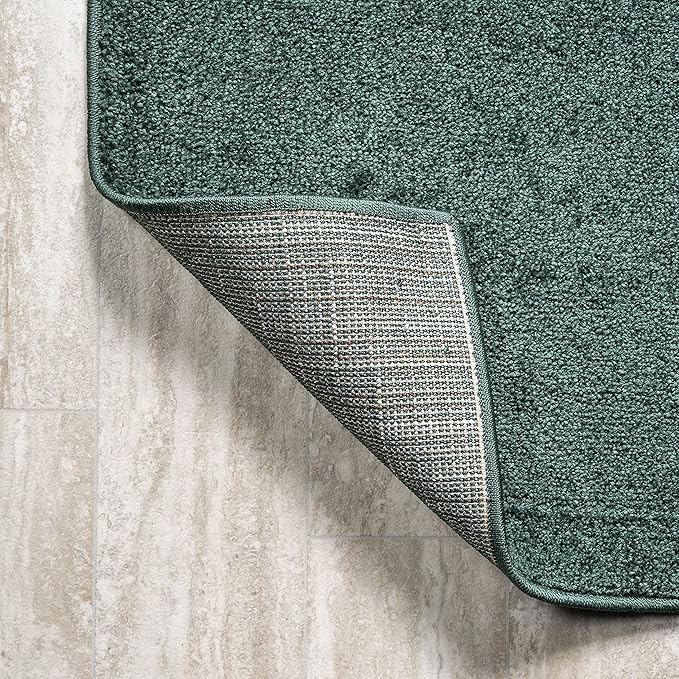 JONATHAN Y Haze Solid Low-Pile Emerald Indoor Area Rug 3x5, Coastal,Bohemian,Minimalist,Classic, Easy-Cleaning for Living Room,Bedroom,Kitchen,Pet Friendly,Non-Shedding (SEU100L-3)