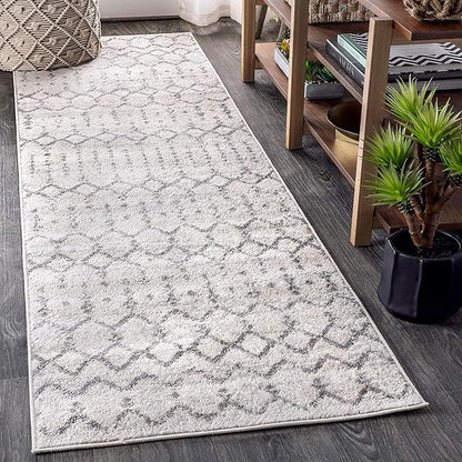 JONATHAN Y Boho Vintage Diamond Cream/Gray Runner Rug 2X14 ft, Moroccan Hype for Living Room, Bedroom, Kitchen, Office, Easy-Cleaning, High Traffic, Pet-Friendly, Non-Shedding (MOH101B-214)