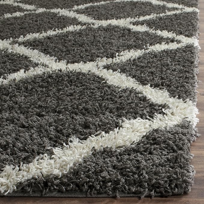 SAFAVIEH Dallas Shag Collection Runner Rug - 2'3" x 8', Dark Grey & Ivory, Trellis Design, Non-Shedding & Easy Care, 1.5-inch Thick Ideal for High Traffic Areas in Living Room, Bedroom (SGD257A)