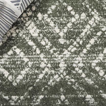 SAFAVIEH Adirondack Collection Area Rug - 3' x 5', Dark Green & Ivory, Geometric Design, Non-Shedding & Easy Care, Ideal for High Traffic Areas in Living Room, Bedroom, Dining (ADR131E-3)