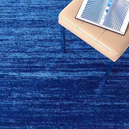 SAFAVIEH Adirondack Collection Runner Rug - 2'6" x 20', Light Blue & Dark Blue, Modern Ombre Design, Non Shedding & Easy to Clean, Ideal for Hallway, Foyer, Kitchen, Entryway, Bedroom (ADR113F)