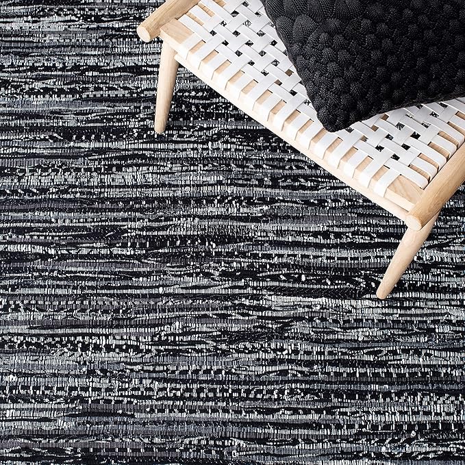 SAFAVIEH Rag Rug Collection Accent Rug - 4' x 6', Black, Handmade Boho Stripe Cotton, Ideal for High Traffic Areas in Entryway, Living Room, Bedroom (RAR121Z)