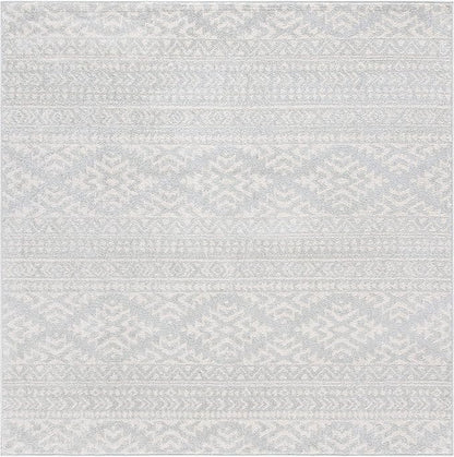 SAFAVIEH Tulum Collection Area Rug - 5' Square, Light Grey & Ivory, Moroccan Boho Tribal Design, Non-Shedding & Easy to Clean, Ideal for Living Room, Bedroom, Dining Space (TUL272F)