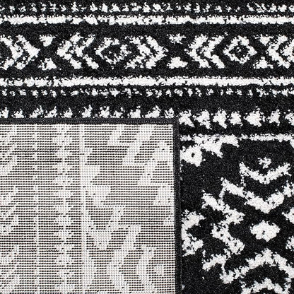 SAFAVIEH Tulum Collection Runner Rug - 2' x 8', Black & Ivory, Moroccan Boho Tribal Design, Non-Shedding & Easy to Clean, Ideal for Living Room, Hallway, Foyer, Entryway, Bedroom (TUL272Z)