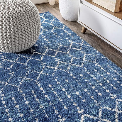 JONATHAN Y Boho Vintage Diamond Blue/White Indoor Area Rug 4X6 ft, Moroccan Hype for Living Room, Bedroom, Kitchen, Office, Easy-Cleaning, High Traffic, Pet-Friendly, Non-Shedding (MOH101A-4)