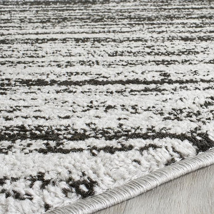 SAFAVIEH Adirondack Collection Area Rug - 6' Round, Silver & Black, Modern Ombre Design, Non Shedding & Easy to Clean, Ideal for Living Room, Bedroom, Office, Dining Space (ADR113A)