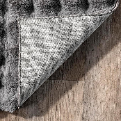 nuLOOM 5' x 8' Cozy Plush Area Rug, Machine Washable, Non-Slip, Soft Fluffy Shag Carpet for Living Room Bedroom Kids Room Nursery Home Decor, Jeni Dark Grey